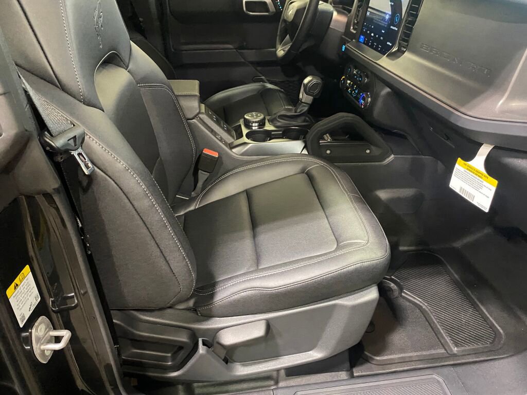 New 2025 Ford Bronco Badlands w/ Sasquatch Package image 21