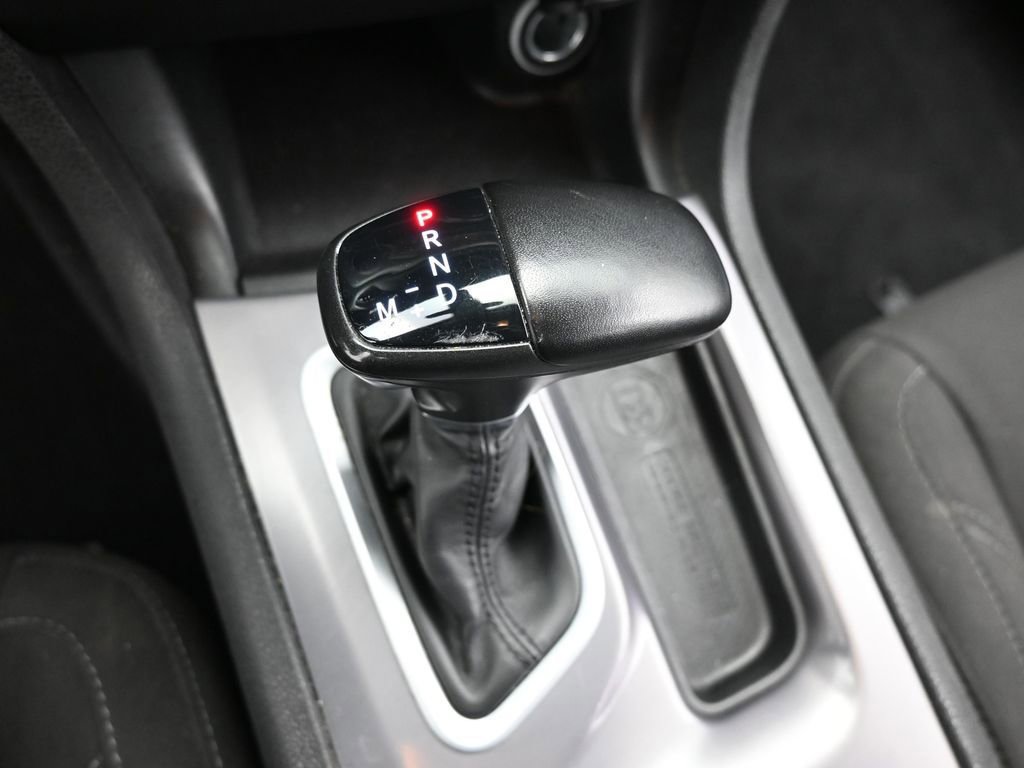 Used 2023 Dodge Charger SXT image 13