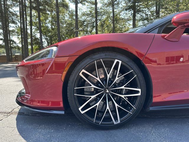 Used 2023 McLaren GT image 10