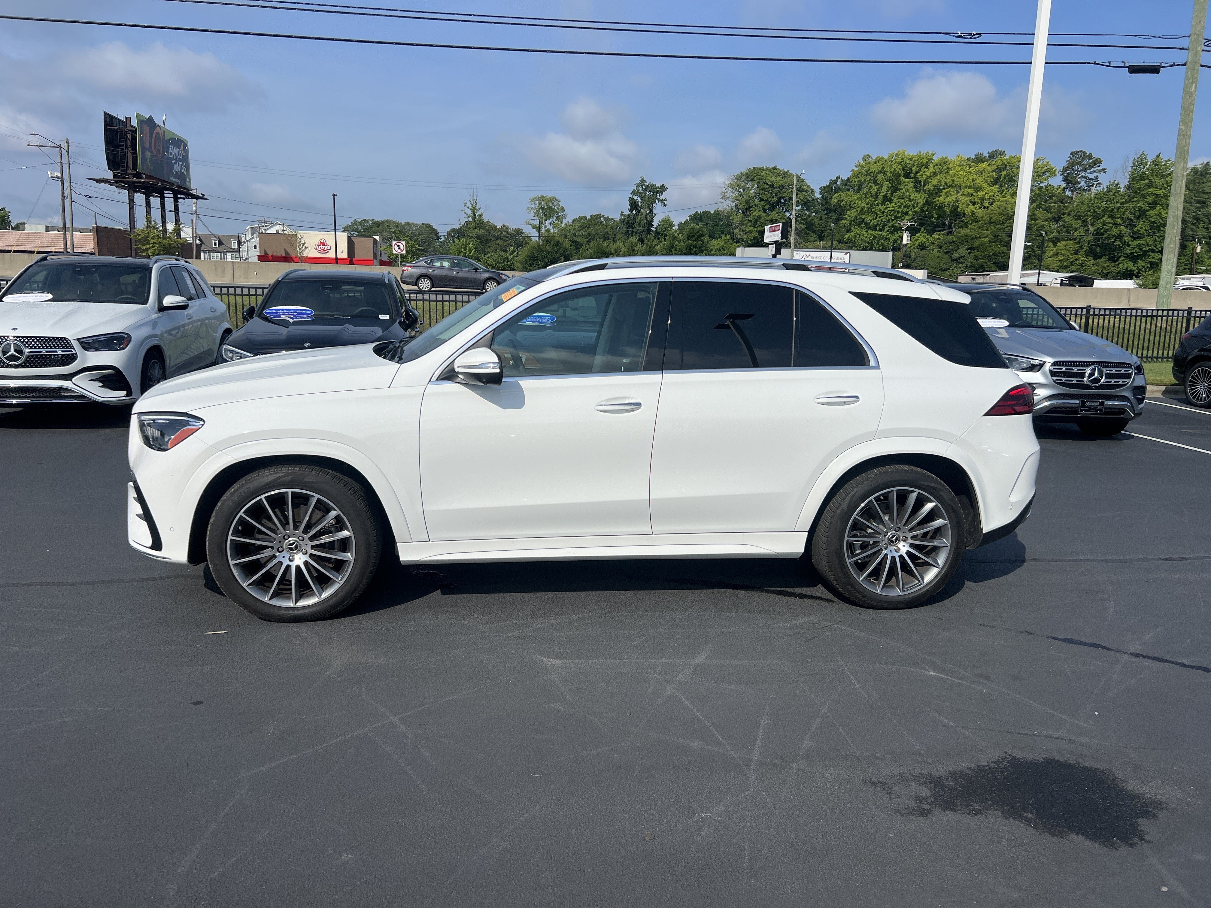 Certified 2025 Mercedes-Benz GLE 350 4MATIC image 37