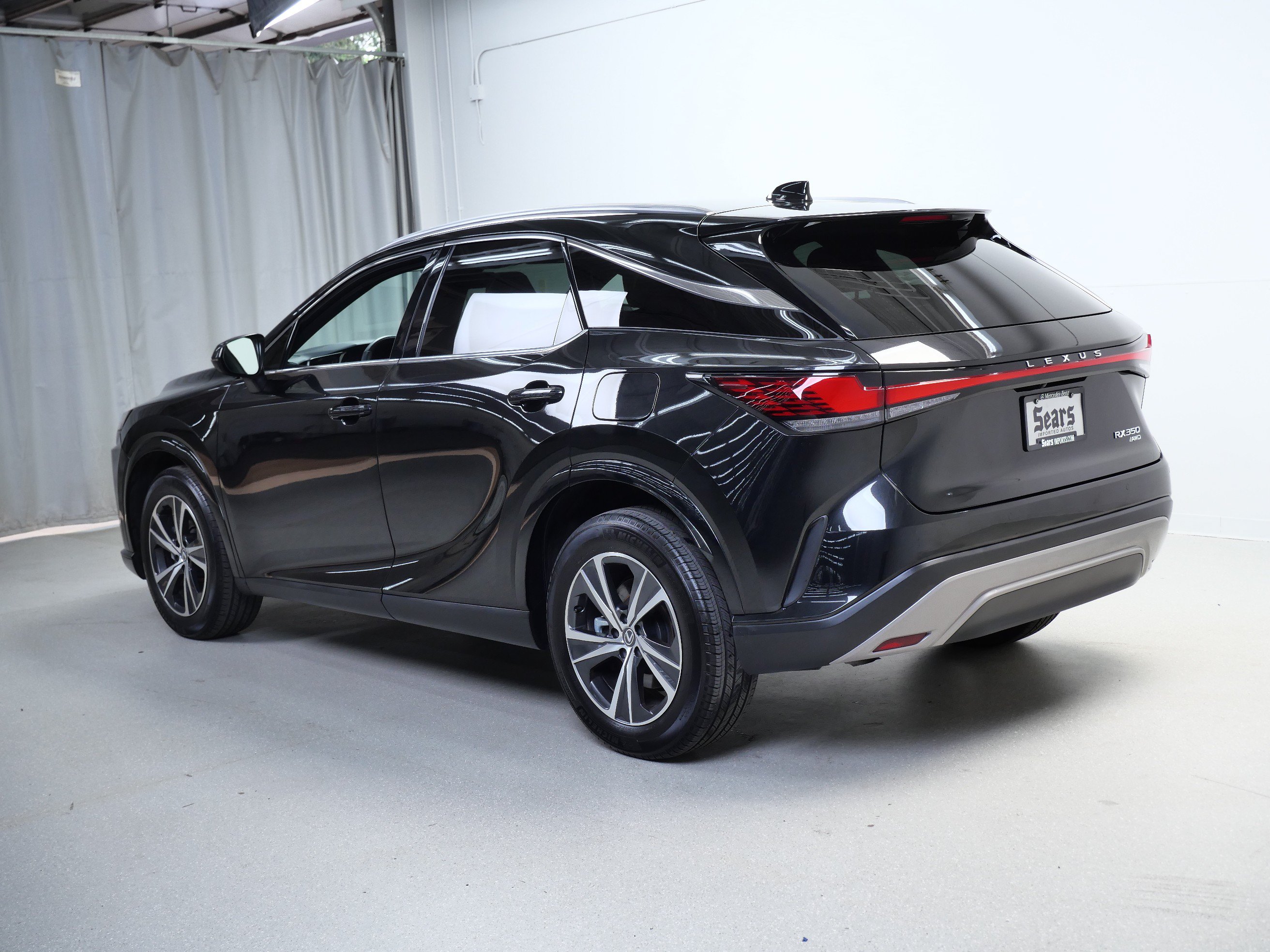 Used 2023 Lexus RX 350 Premium w/ Accessory Package (Z1) AWD/4WD image 11