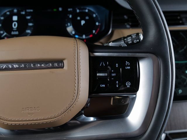 Used 2026 Land Rover Range Rover SE AWD/4WD image 19