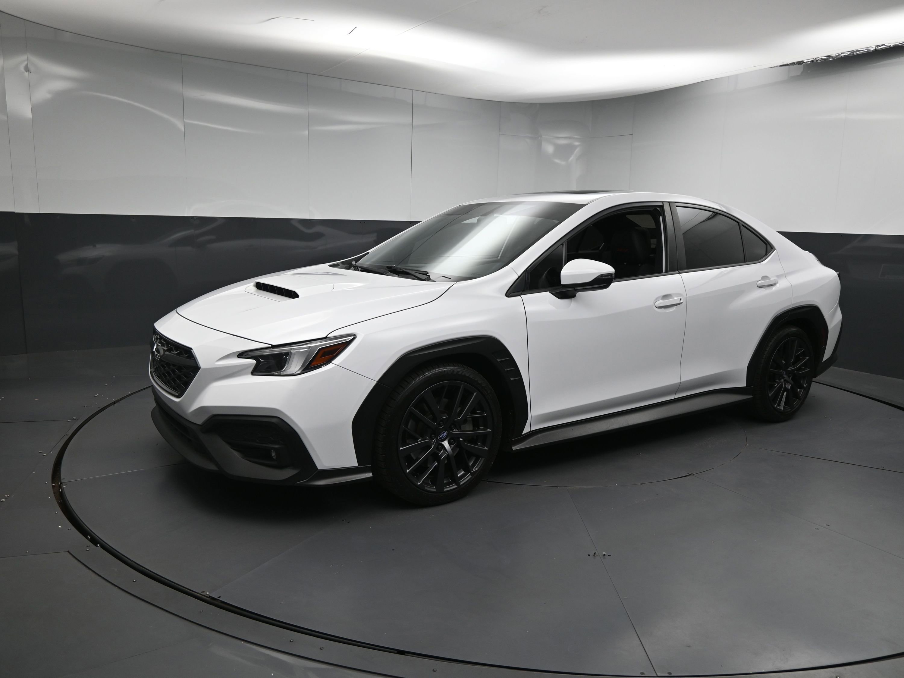 Used 2022 Subaru WRX Limited image 1