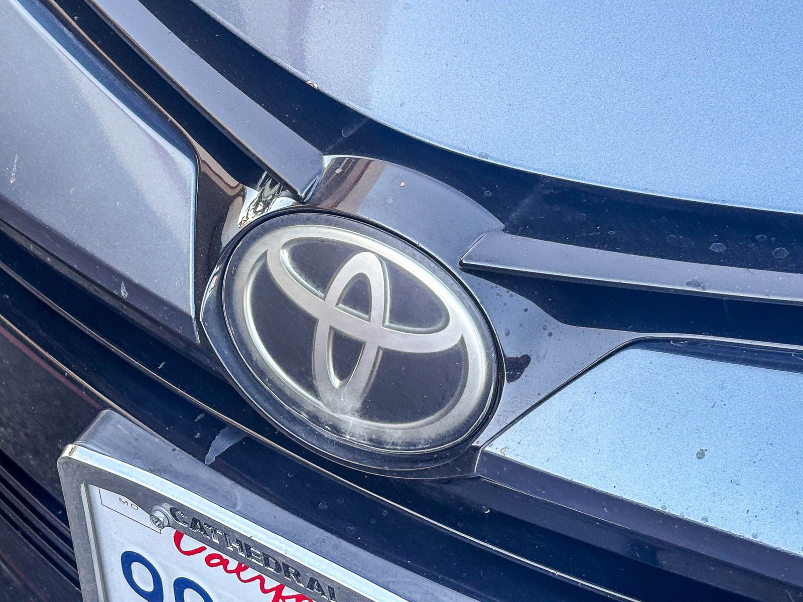 Used 2018 Toyota Corolla LE FWD image 10