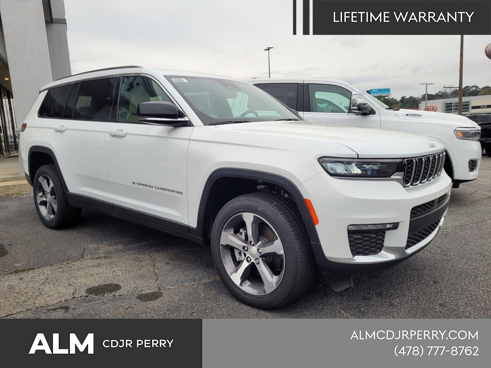 New 2025 Jeep Grand Cherokee L Limited AWD/4WD image 19