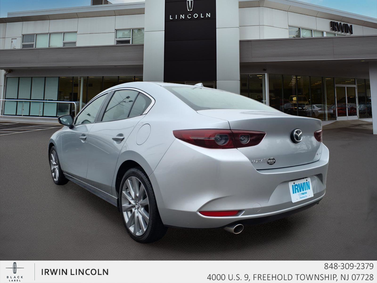 Used 2019 MAZDA MAZDA3 Sedan w/ Preferred Package image 22