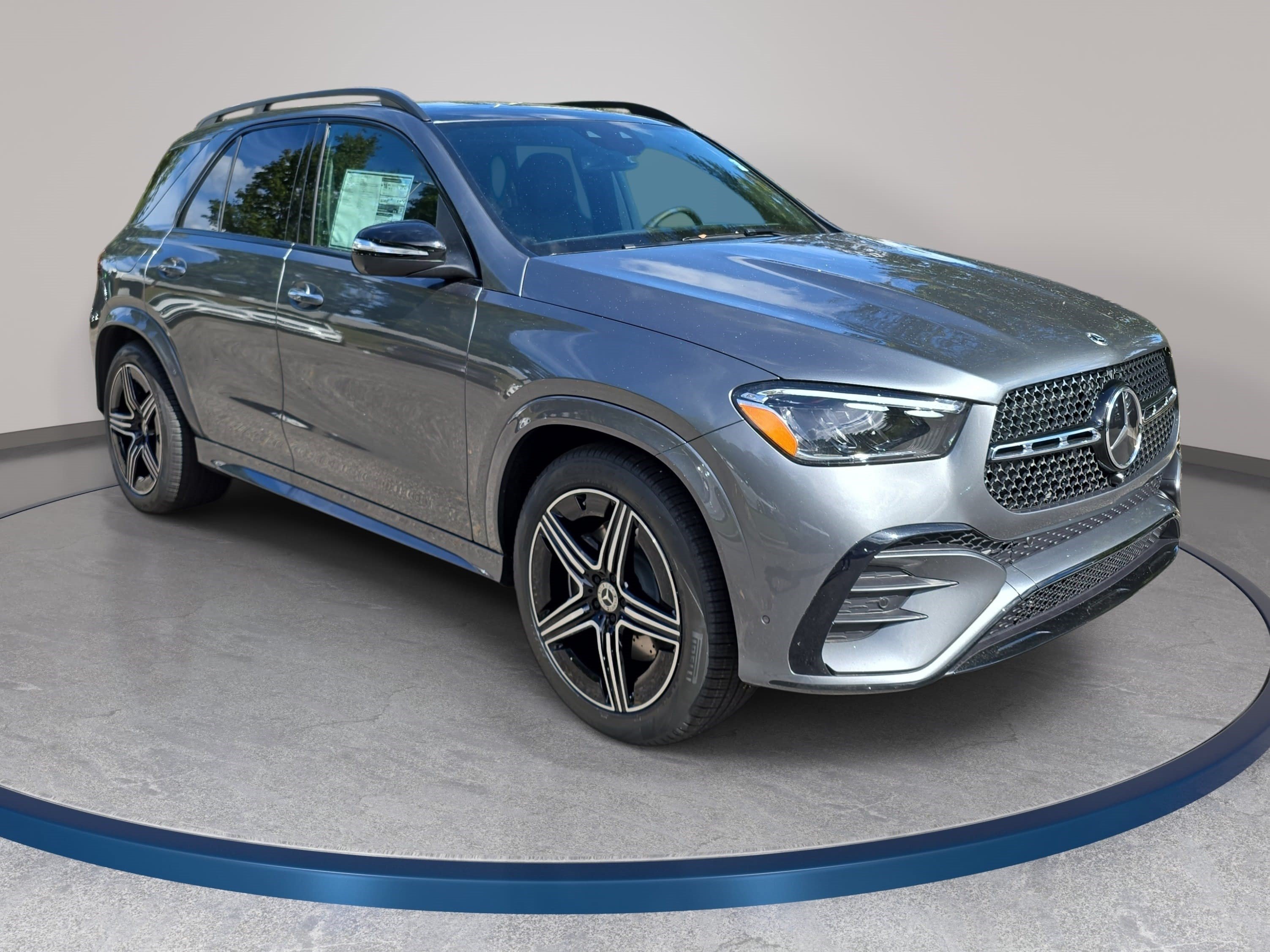 New 2026 Mercedes-Benz GLE 580 4MATIC image 3
