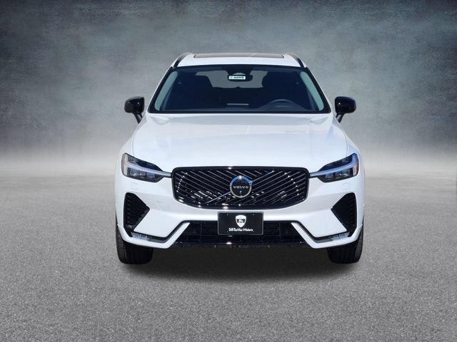 New 2026 Volvo XC60 B5 Plus w/ Climate Package AWD/4WD image 2