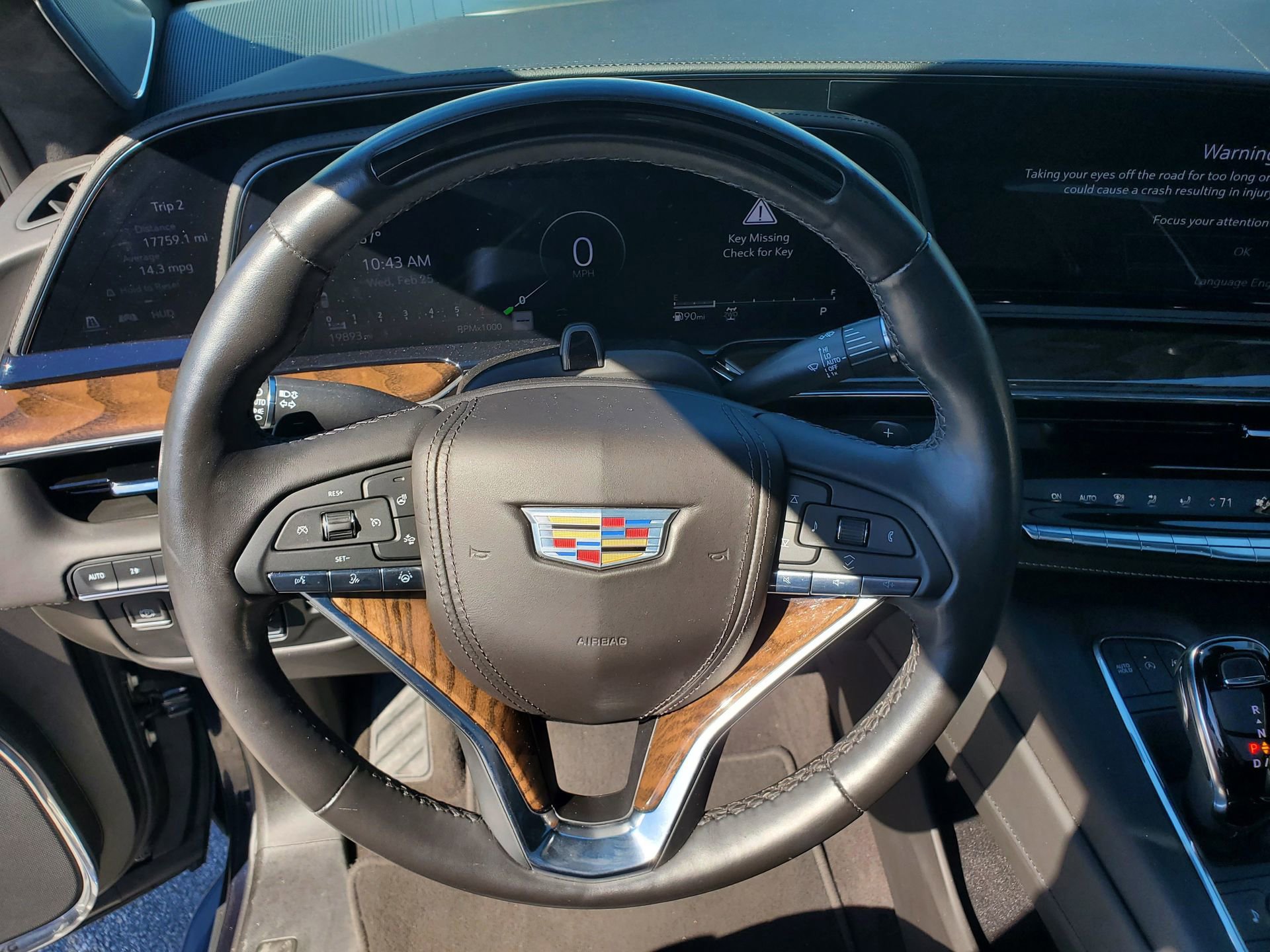 Used 2024 Cadillac Escalade Premium Luxury Platinum image 22