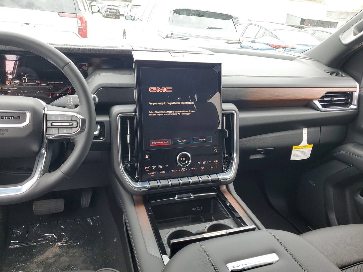 New 2026 GMC Yukon XL Denali w/ Sun & Power Step Package AWD/4WD image 14