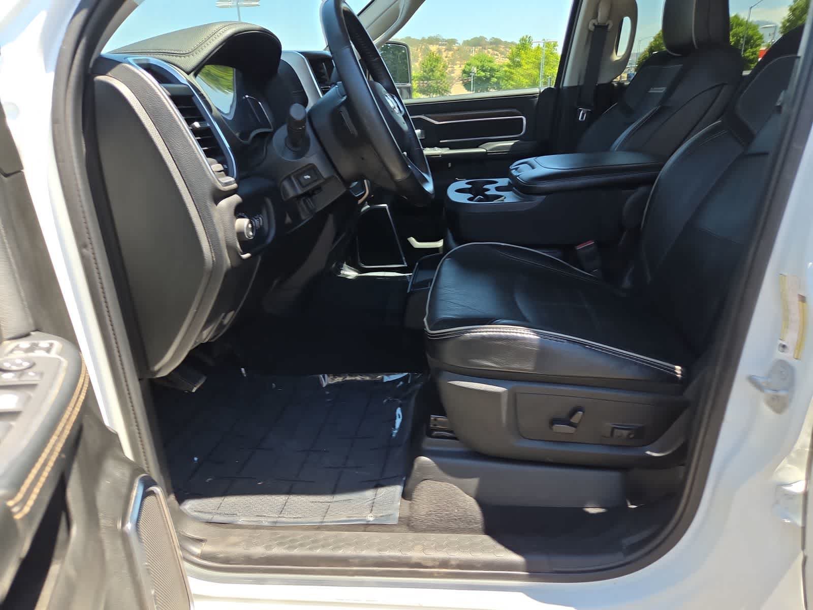 Used 2024 RAM 2500 Laramie w/ Safety Group AWD/4WD image 19