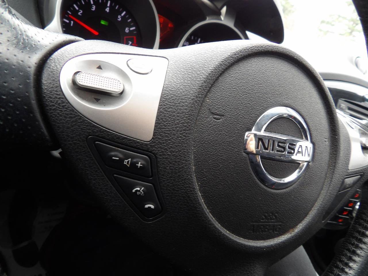 Used 2013 Nissan Juke SV AWD/4WD image 14