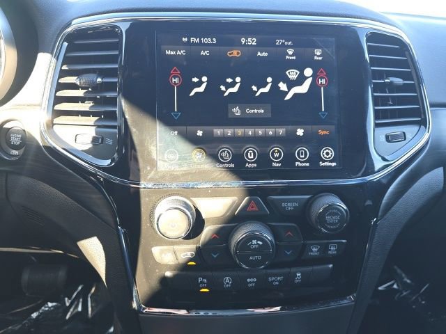 Used 2021 Jeep Grand Cherokee Laredo X image 13