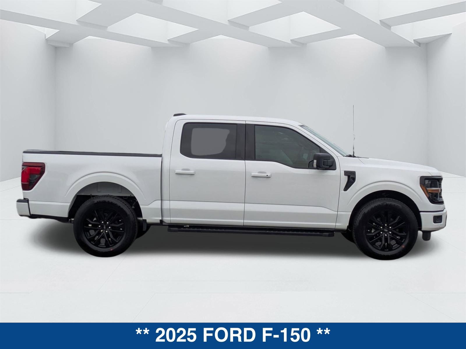 New 2025 Ford F150 XLT w/ Equipment Group 302A MID image 3