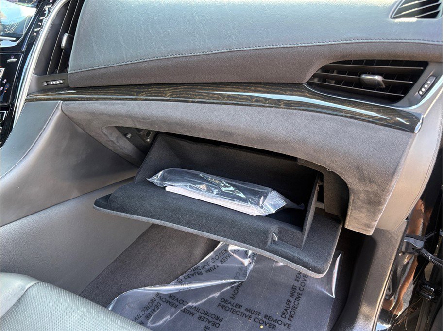 Used 2020 Cadillac Escalade Platinum AWD/4WD image 53