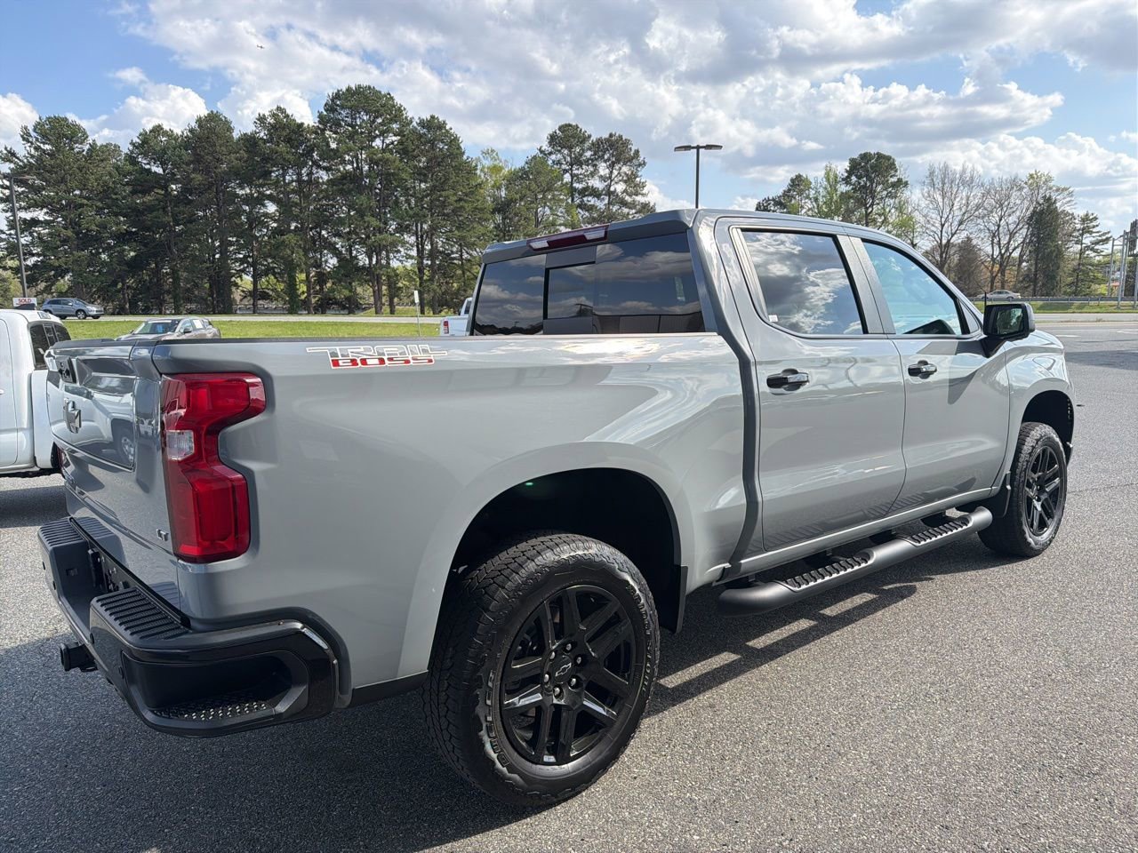 Used 2024 Chevrolet Silverado 1500 LT Trail Boss w/ LT Trail Boss Premium Package image 8