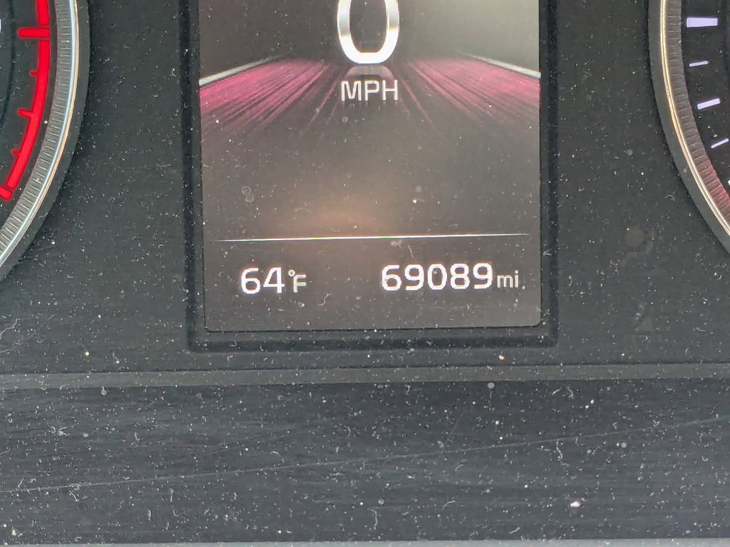 Used 2021 Kia K5 LXS image 30