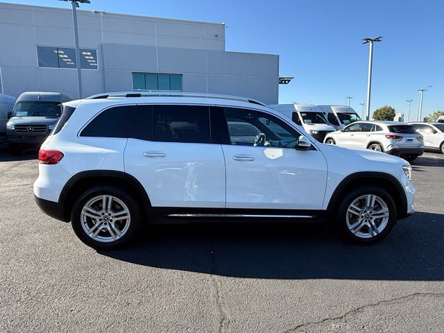 Used 2021 Mercedes-Benz GLB 250 4MATIC image 6