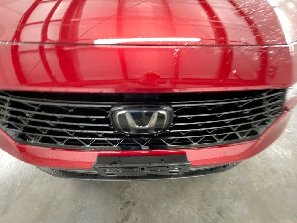 Used 2025 Honda Accord SE image 29