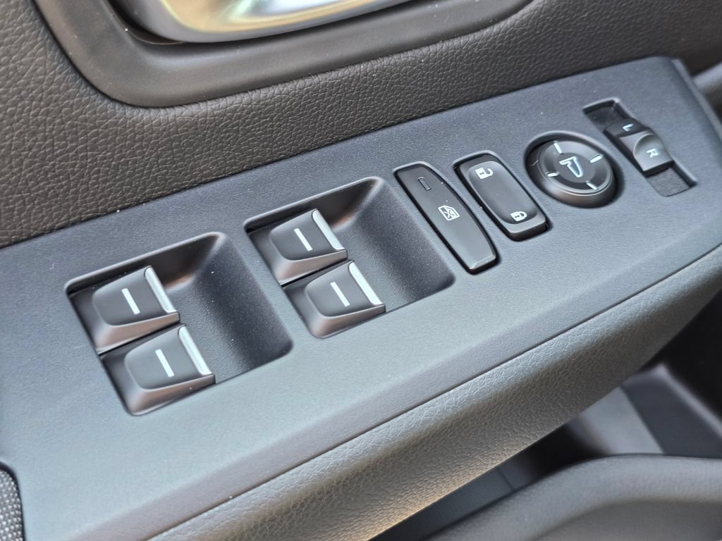 New 2026 Honda Pilot Sport image 18