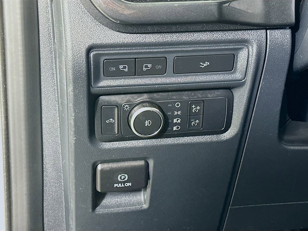 Used 2022 Ford F150 XLT w/ Equipment Group 302A High image 21