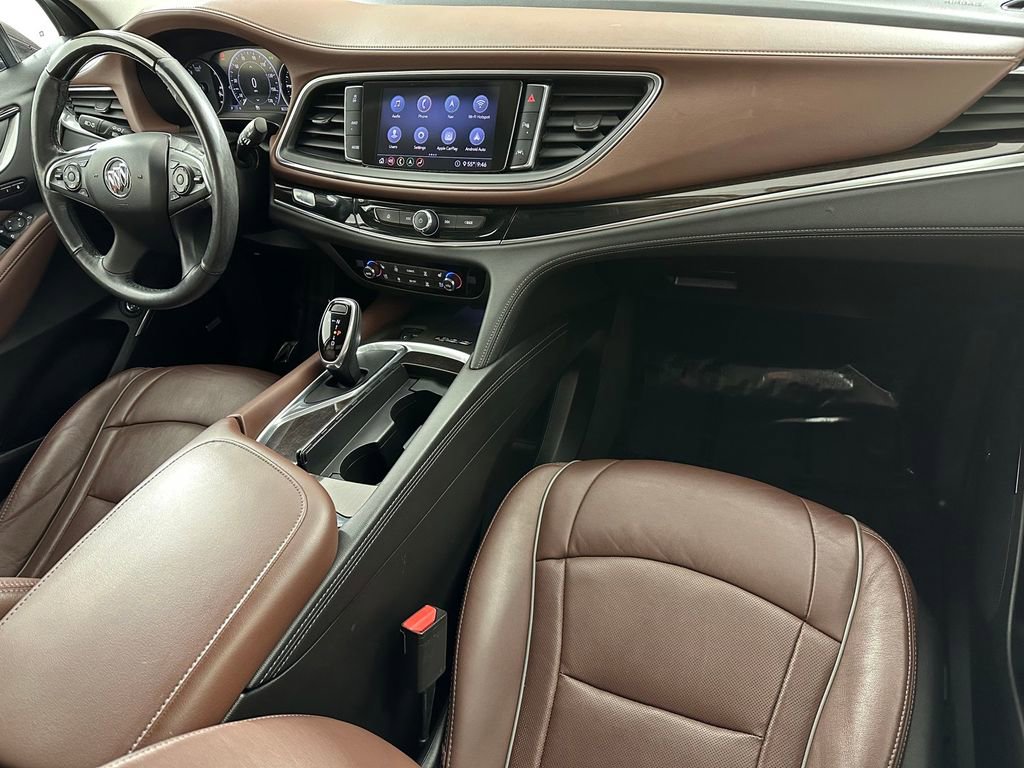 Used 2020 Buick Enclave Avenir w/ Avenir Technology Package image 38