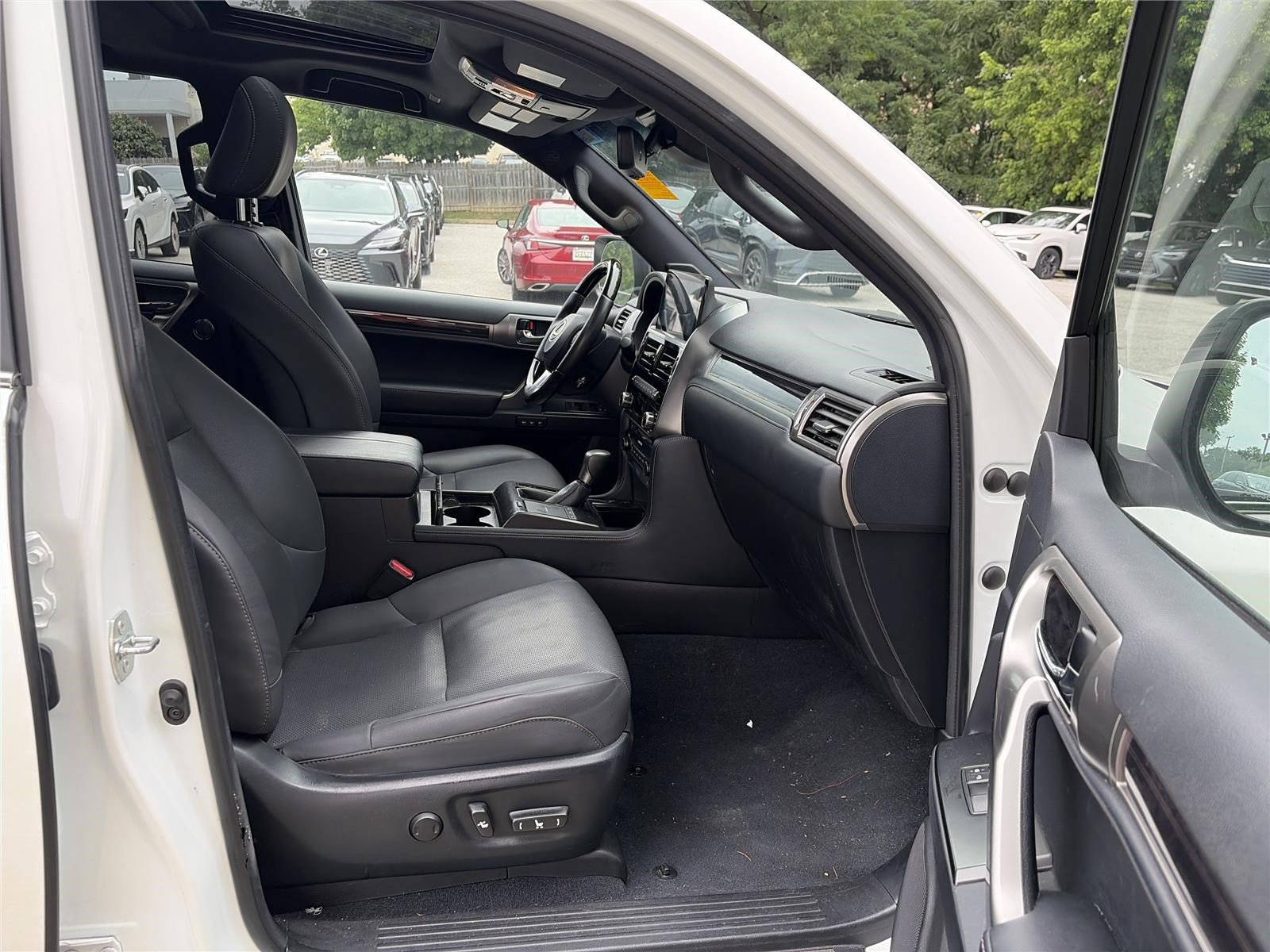 Used 2022 Lexus GX 460 Premium w/ Premium Plus Package AWD/4WD image 16