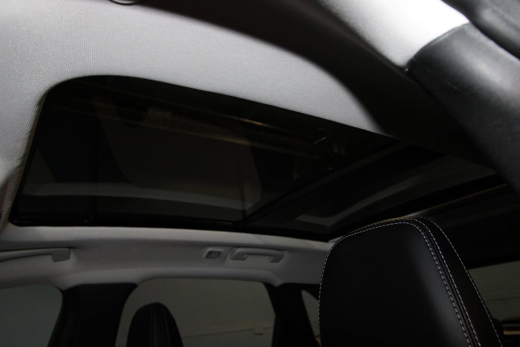 Used 2026 Ford Escape SE w/ PHEV Premium Package FWD image 20