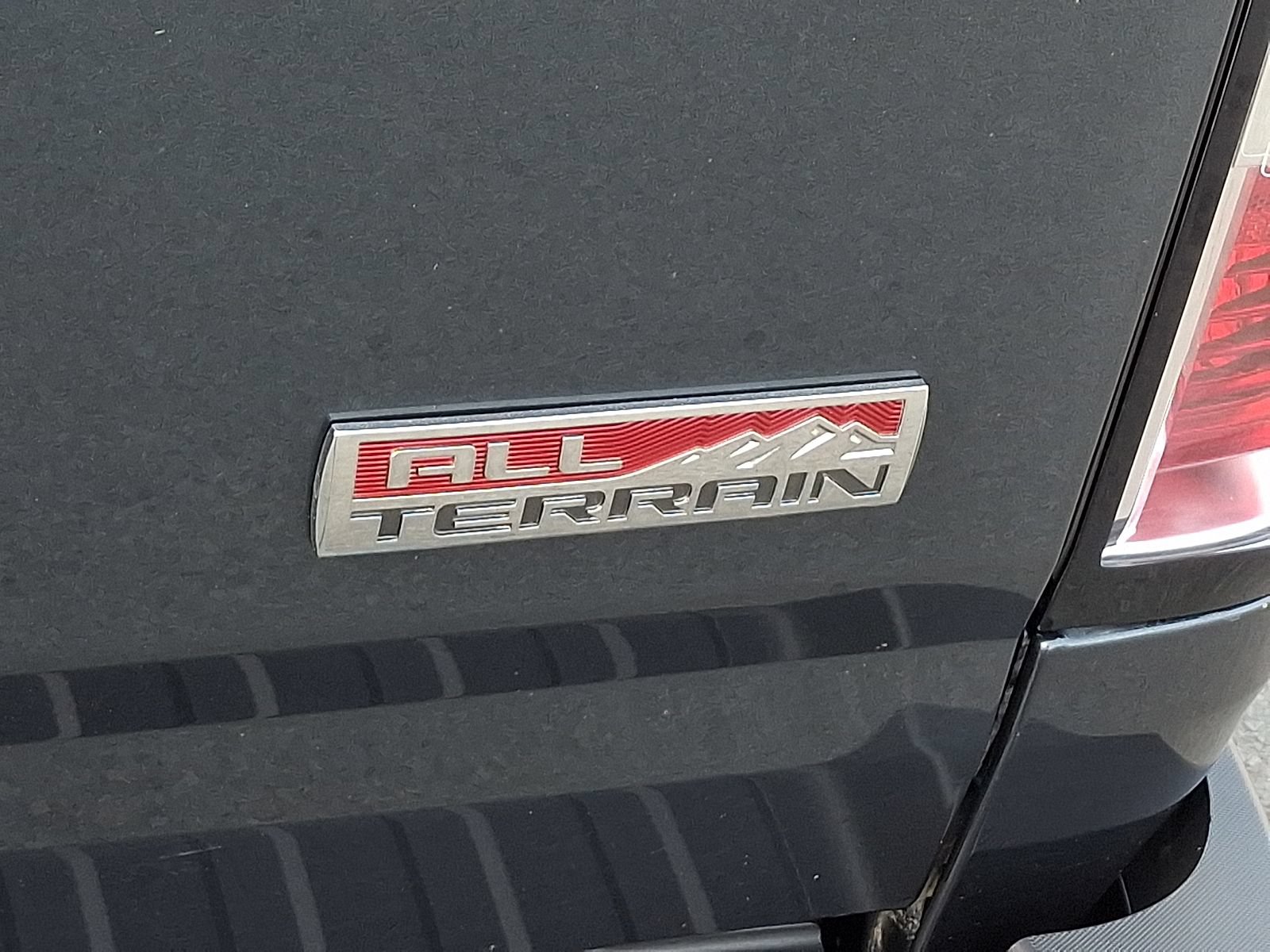 Used 2020 GMC Canyon All Terrain w/ Trailering Package AWD/4WD image 29