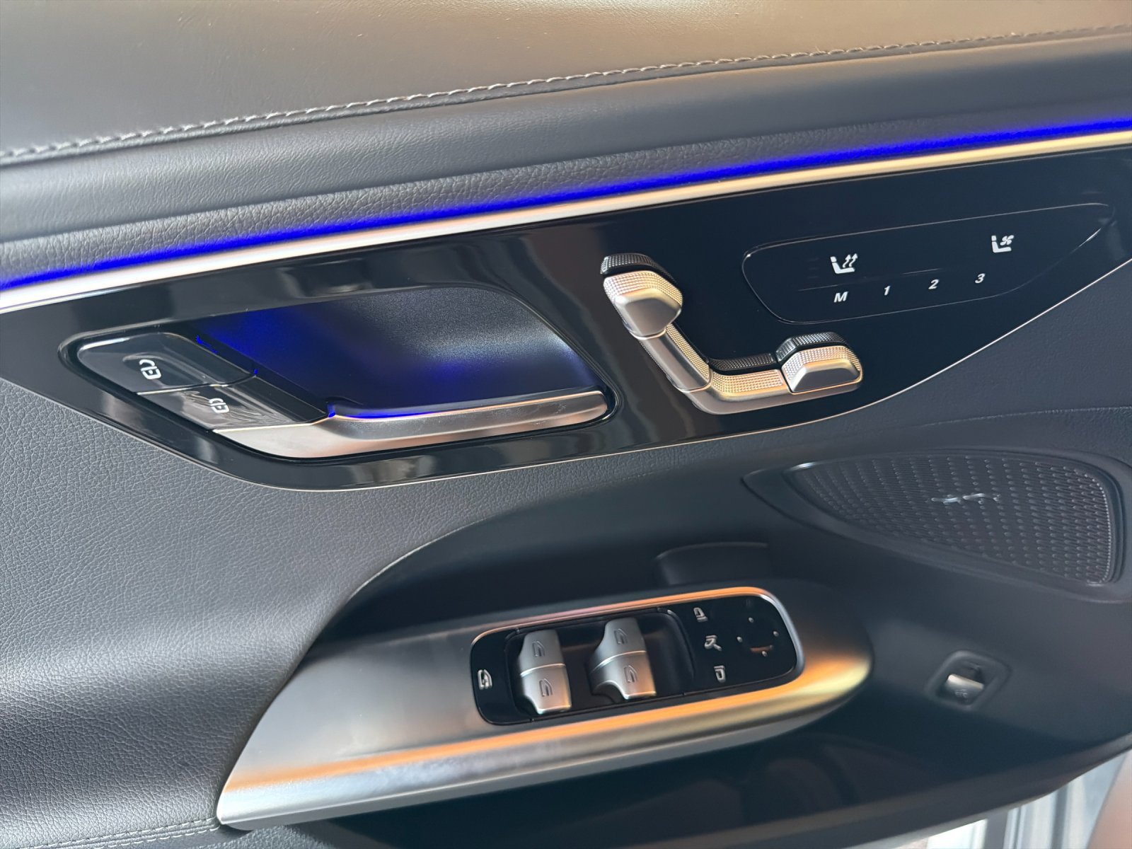 New 2026 Mercedes-Benz C 300 Sedan image 10