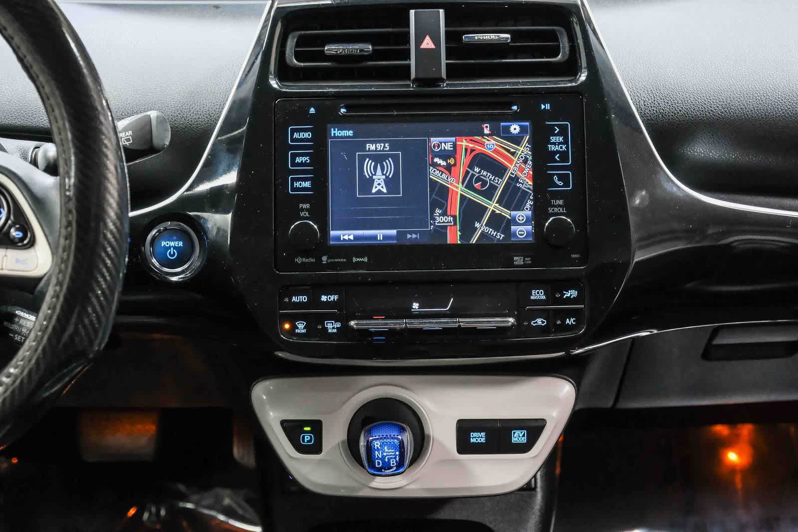 Used 2017 Toyota Prius Four w/ Advanced Technology Package FWD image 16