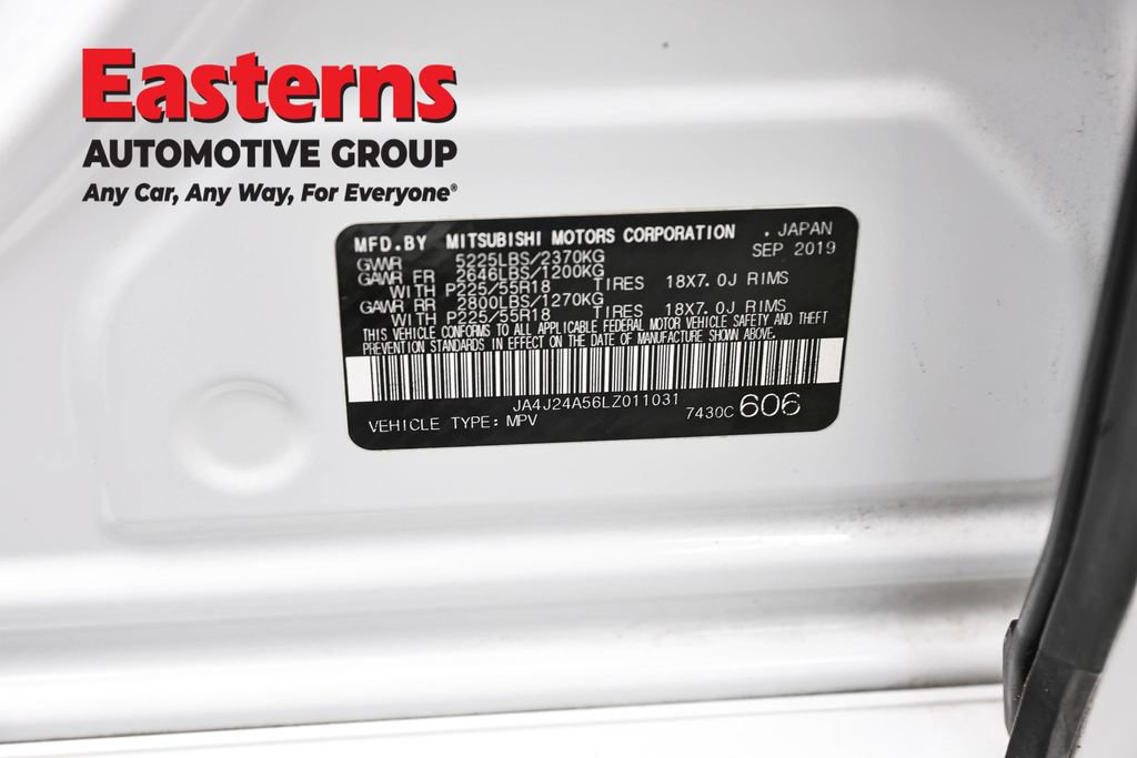 Used 2020 Mitsubishi Outlander SEL AWD/4WD image 34