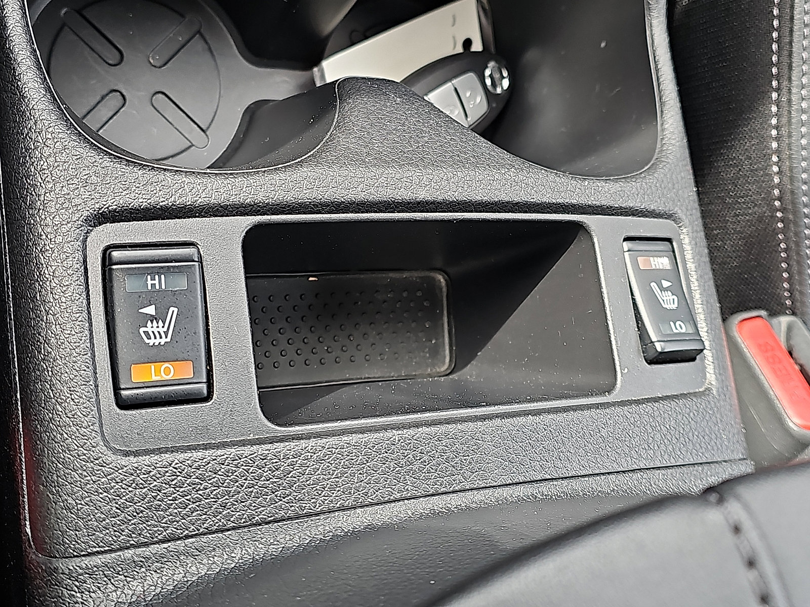 Used 2021 Nissan Rogue Sport SL w/ Premium Package image 25