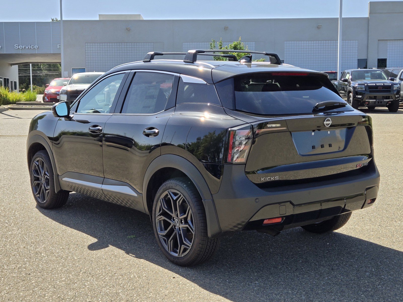 New 2026 Nissan Kicks SR w/ Illumination Package AWD/4WD image 6