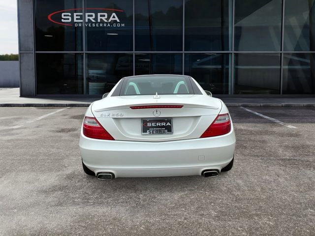 Used 2014 Mercedes-Benz SLK 250 w/ Premium Package image 4