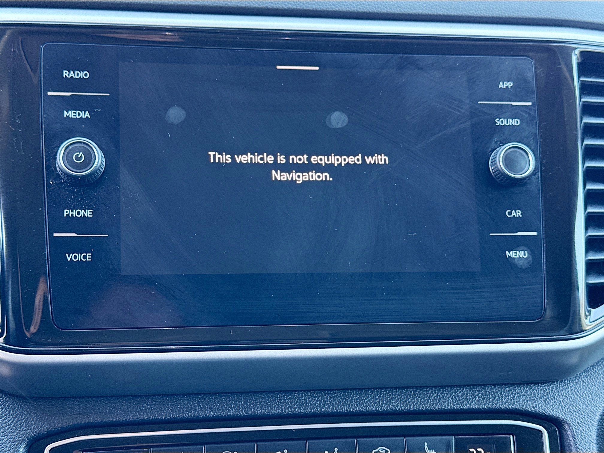 Used 2023 Volkswagen Atlas SE w/ Black Wheel Package image 32