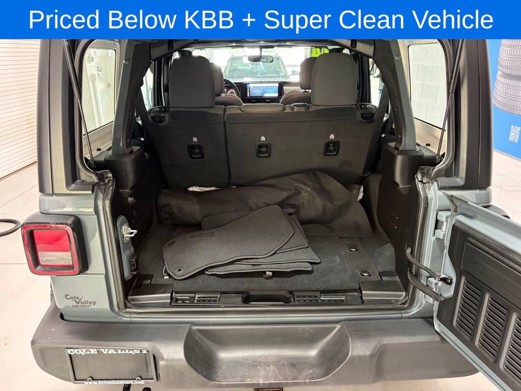 Used 2024 Jeep Wrangler Unlimited Sport AWD/4WD image 19