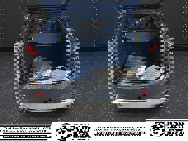 New 2025 MAZDA CX-5 Signature image 9