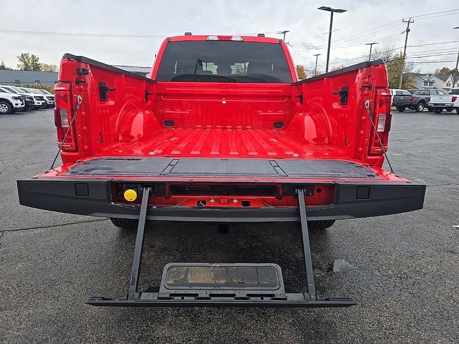 Used 2022 Ford F150 XLT w/ Bed Utility Package image 28
