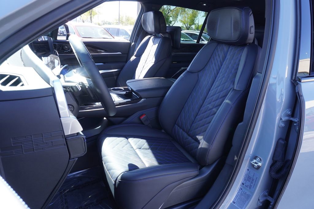 New 2026 Cadillac Escalade IQ Luxury 1 image 13