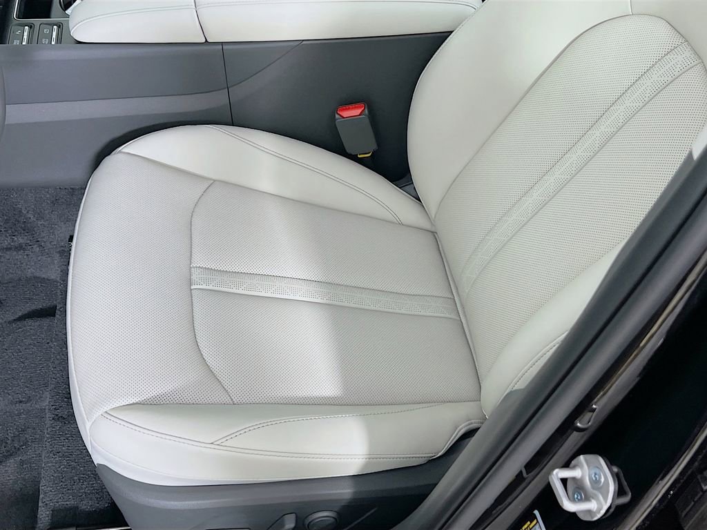 New 2026 Hyundai Sonata Limited image 17