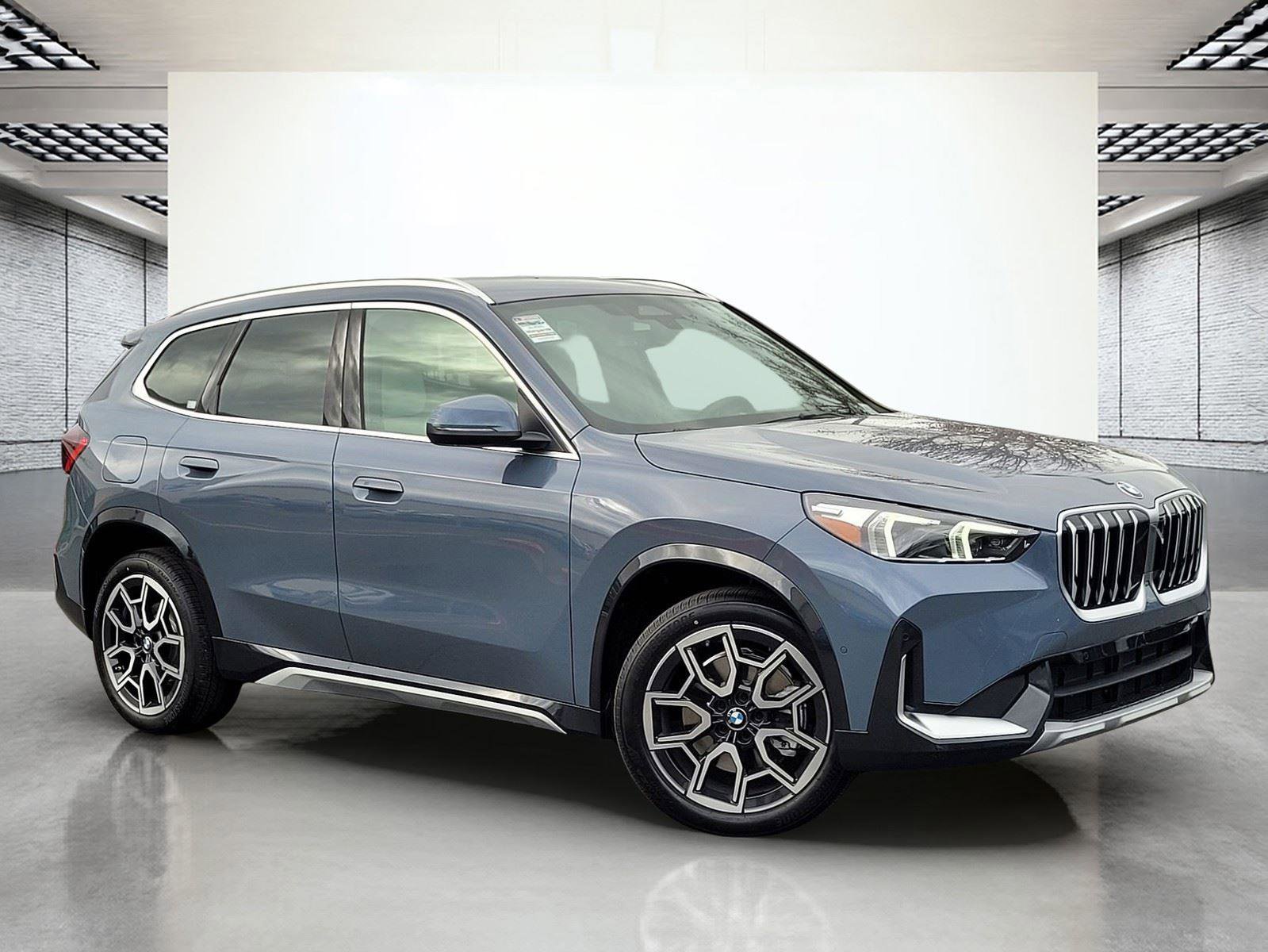 New 2026 BMW X1 xDrive28i w/ Convenience Package image 2