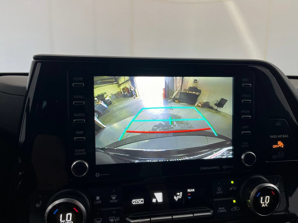 Used 2021 Toyota Highlander XSE AWD/4WD image 69