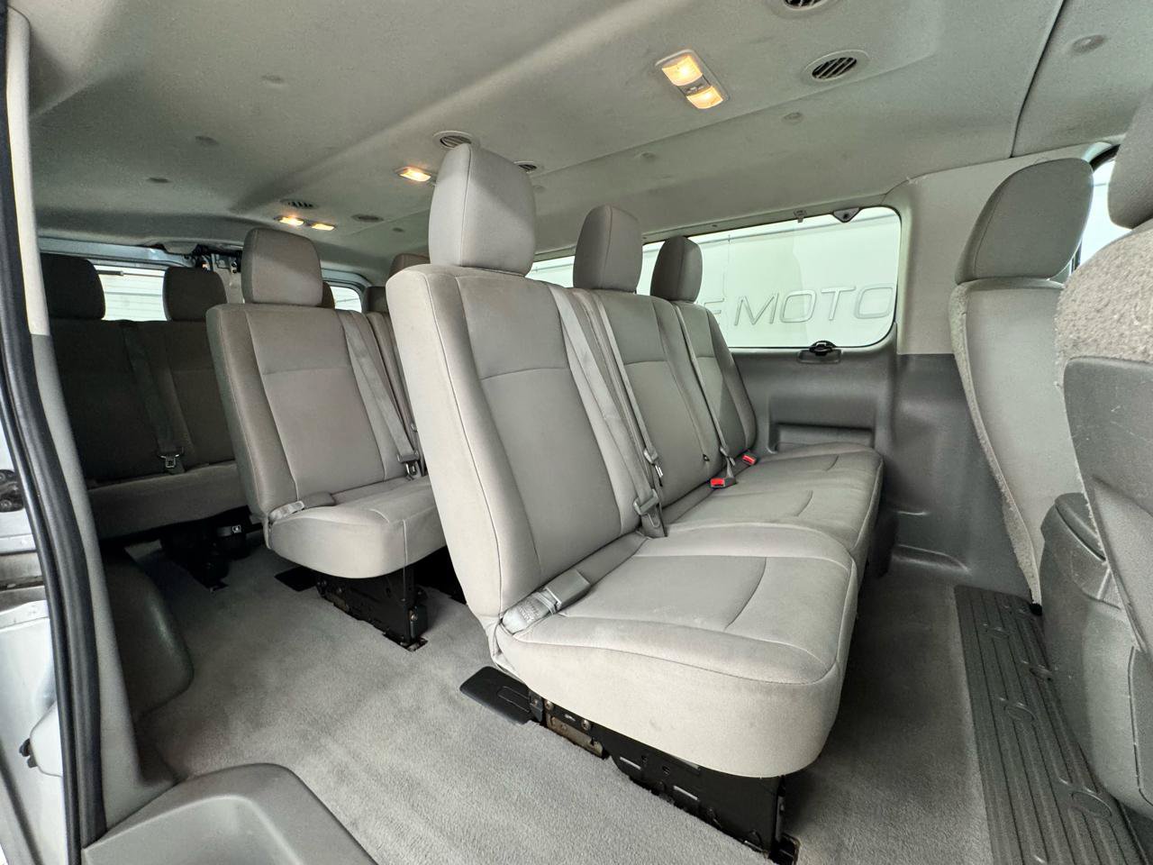 Used 2014 Nissan NV 3500 SV w/ Technology Package RWD image 18