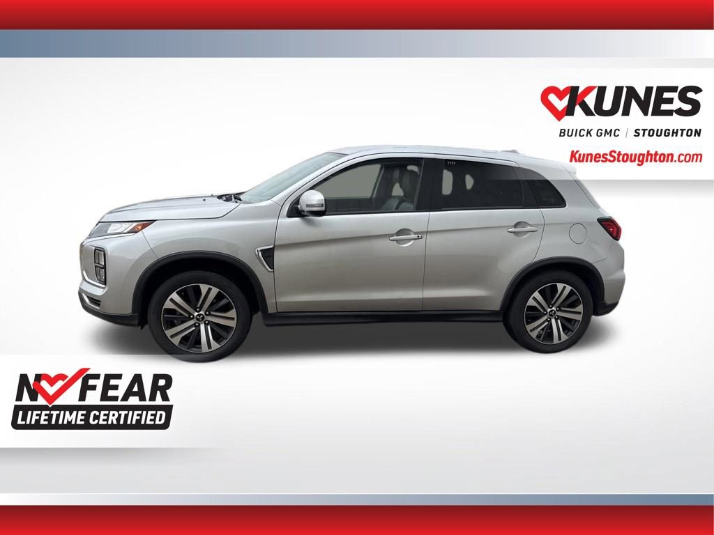 Used 2022 Mitsubishi Outlander Sport SE image 8