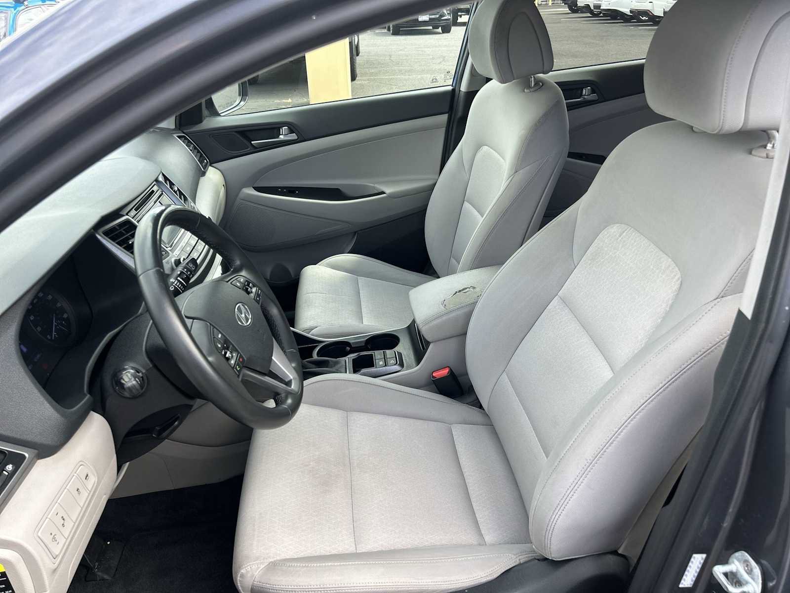 Used 2017 Hyundai Tucson Sport FWD image 13