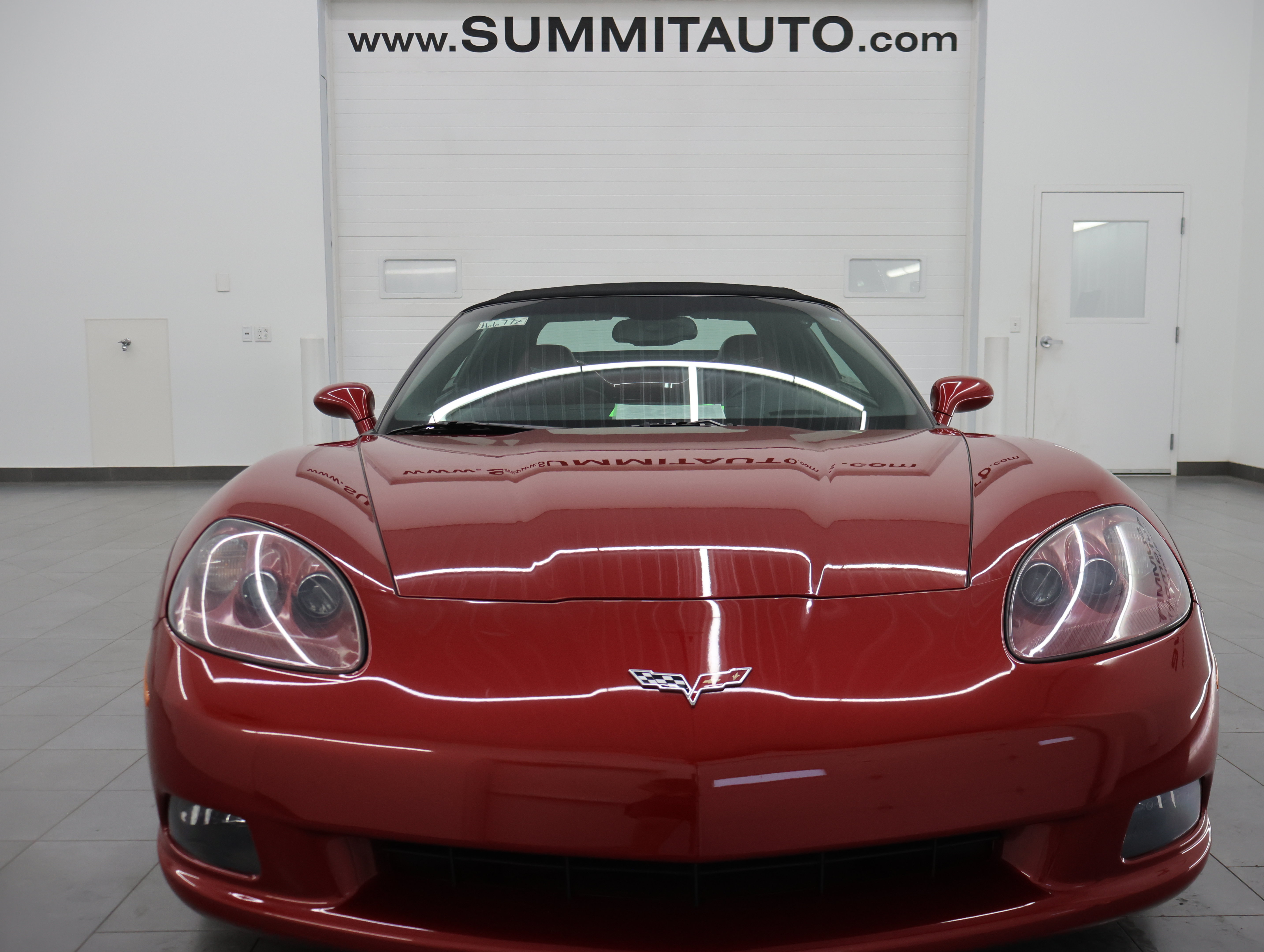 Used 2012 Chevrolet Corvette Convertible w/ 3LT Preferred Equipment Group RWD image 18