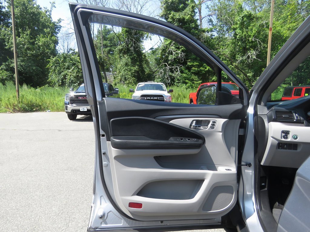 Used 2019 Honda Pilot EX-L image 10