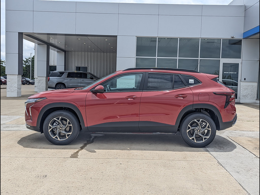 New 2026 Chevrolet Trax LT w/ LT Convenience Package FWD image 9
