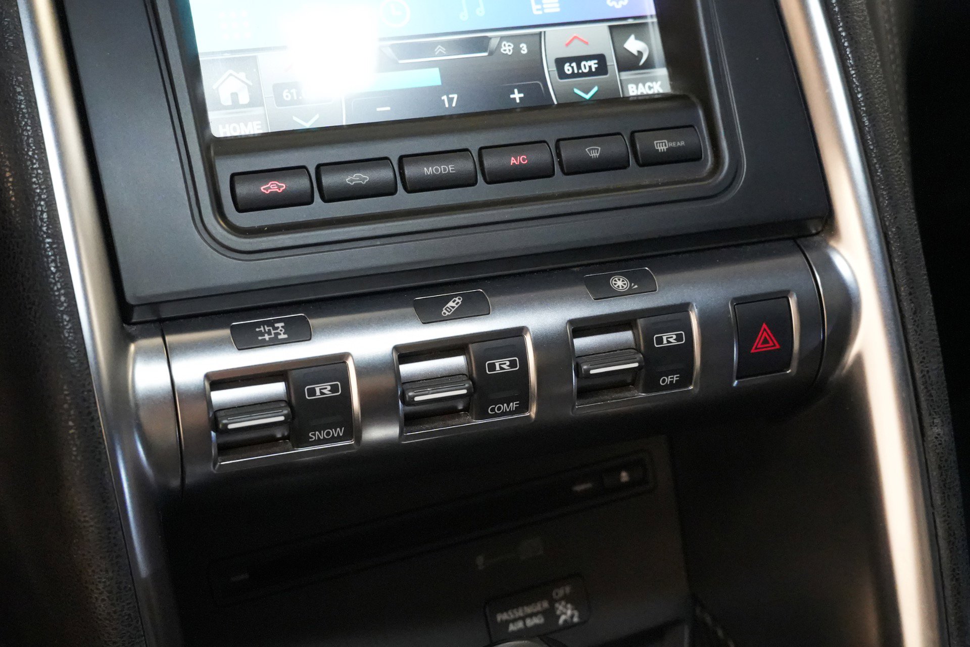 Used 2009 Nissan GT-R Premium AWD/4WD image 26